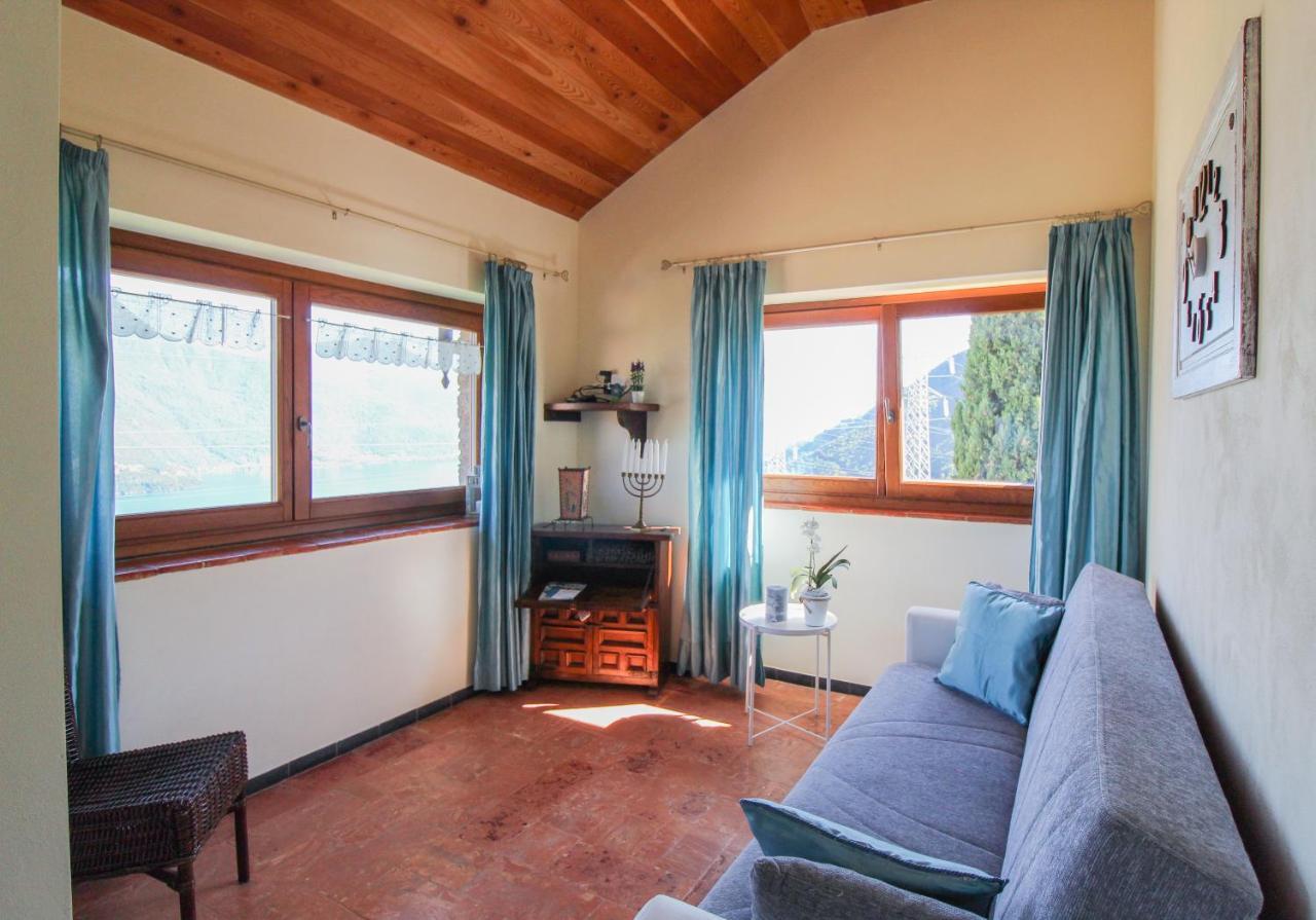Apartamento Residenza Castellum Stazzona Exterior foto